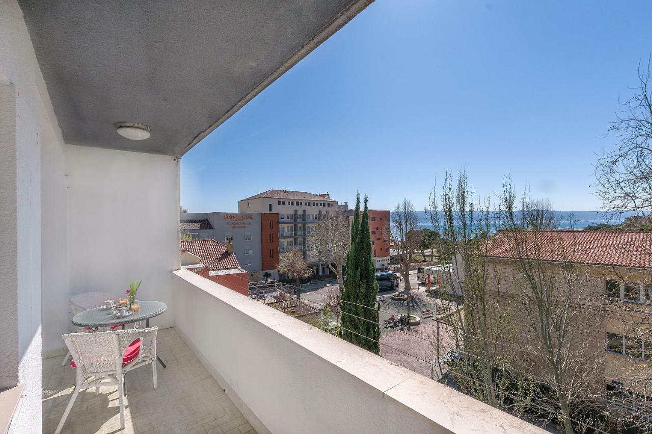 Apartment Nansy Omiš Eksteriør bilde