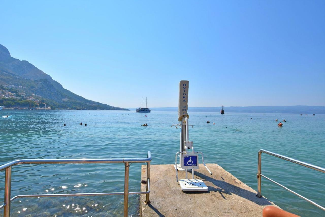 Apartment Nansy Omiš Eksteriør bilde