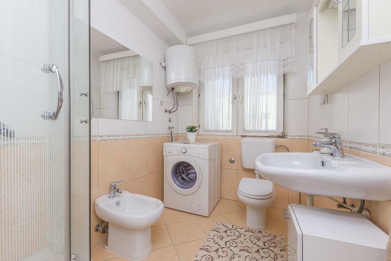 Apartment Nansy Omiš Rom bilde